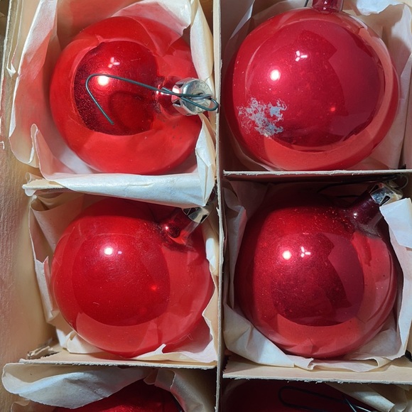 COPY - 1950's Vintage Polish Mercury Glass Ball Ornaments! 11 ornaments - Picture 8 of 16
